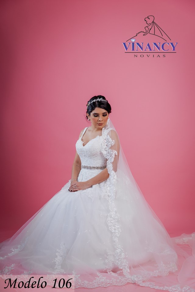 Catálogo De Vestidos De Novia 2023 Mazatlán 0566